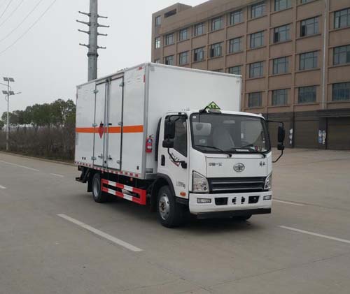 国六解放（5.15米）易燃液体运输车